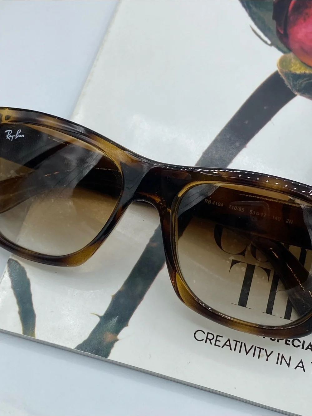 RayBan Tortoise Shell Sunglasses Brown Gradient Lense RB4195 710/85 53-17 140 2N